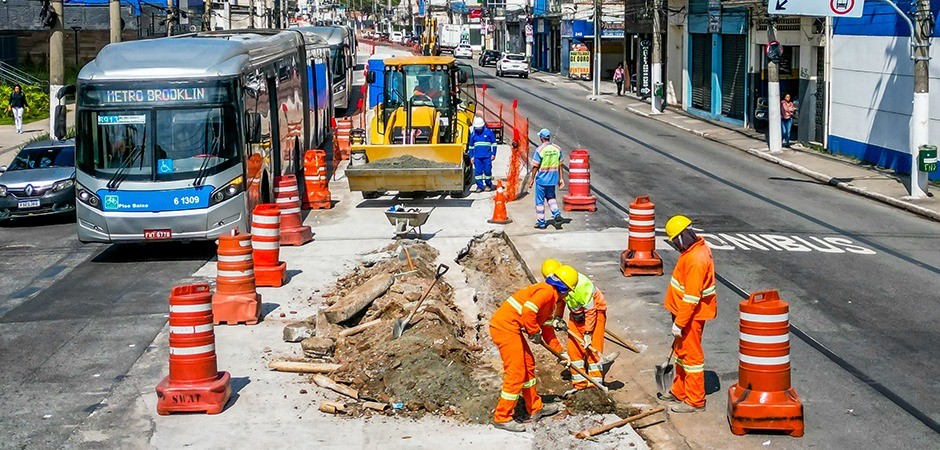 Obras em Santo Amaro alteram fluidez e paisagem